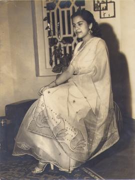 Ruby Wears a Delicate Saree