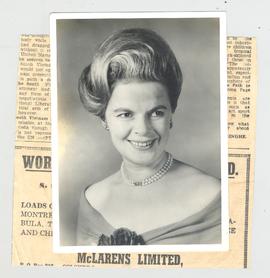 Mrs.Elizabeth Ardens