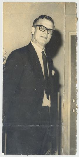 Dr.Leonard Mullins,Direct...