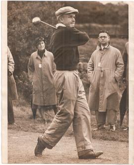 American Wins Amateur Gol...