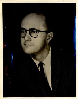 Dr.James Ebert,Director o...