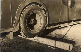 A Nine-Ton Trolley Bus Ru...