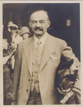 Dr. Bendien