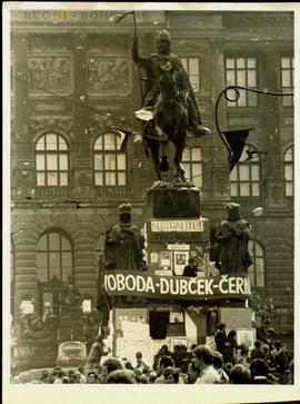 Czechs Demonstrate Loyalty