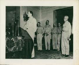 Army General Douglas MacA...