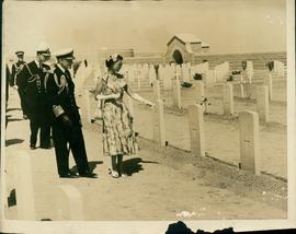 The Queen in Tobruk