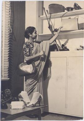 Indian Nurse Studies Hosp...