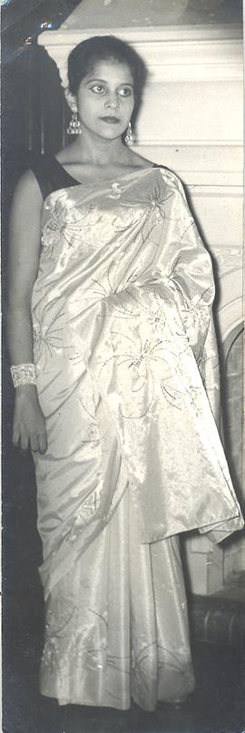 The 1965 look in Sarees W...