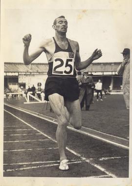 MIke Wiggs of London's Th...