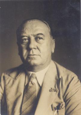Mr. C. Larfea