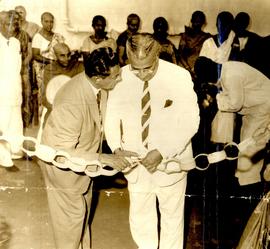 The Prime Minister Cuttin...