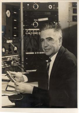 Dr. Emilio G. Segre