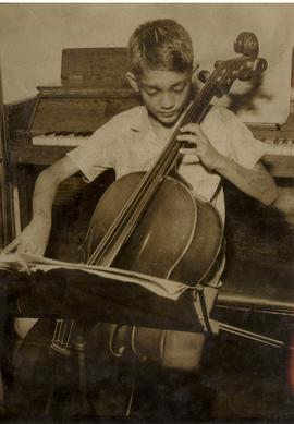 Musician Camilllio Manriels