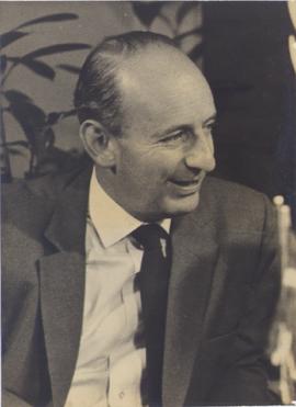 Dr. Ilenry Seligman