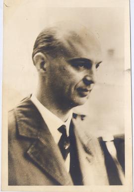 Mr. M. Gaston Naessens