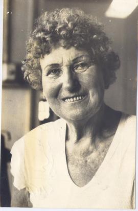 Miss. Mary Nesbitt