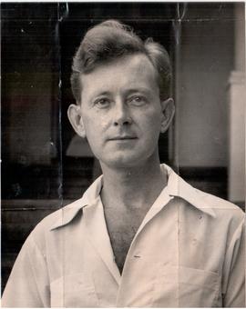 Dr. William Hull