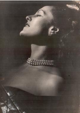 Jarmila Novotna, Czechosl...