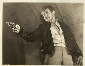RUGGED Rod Taylor stars W...