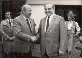 Shultz Assures Kohl Over ...