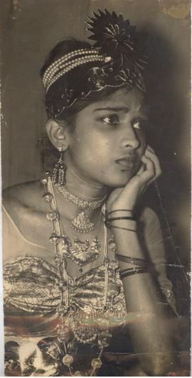 Priyanthi de Silva as Kuveni