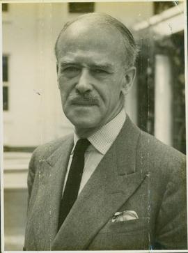 Mr.R.G.Casey,Minister for...