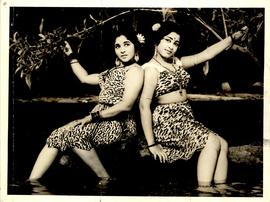 Scene From the Tamil Tarz...