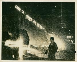 Large Scale Factory, Exhi...