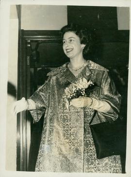 Queen Pictured on Her Arr...