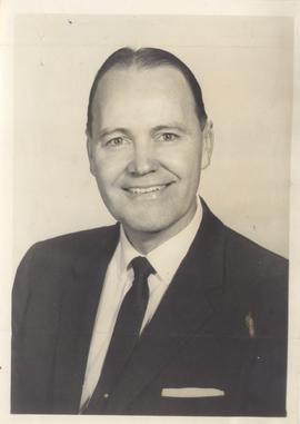 MR Roy J Linnig