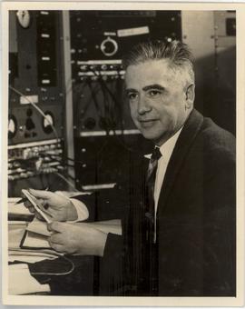 Dr. Emilio G. Segre