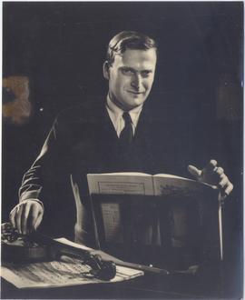 Yehudi Menuhin, World's G...