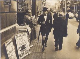 London on Holiday,Strolle...
