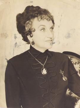 Hermoine Gingold as Grand...