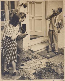 The Oliviers at Home