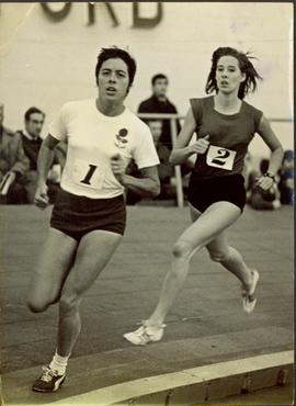 Mrs.Margaret Beacham Runn...