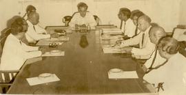 Navel Meeting