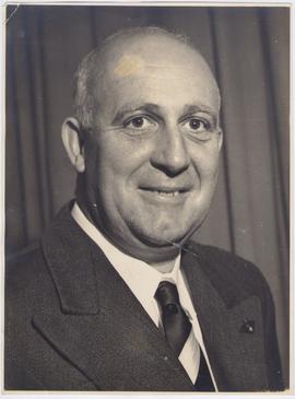 Mr.William Carson
