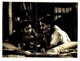 Hindi Film - " Apur Sansar "