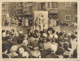 A Memeorial Depiciting A ...