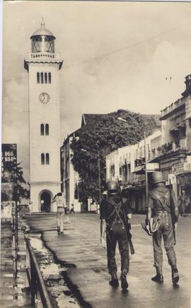 Clocks & Watches